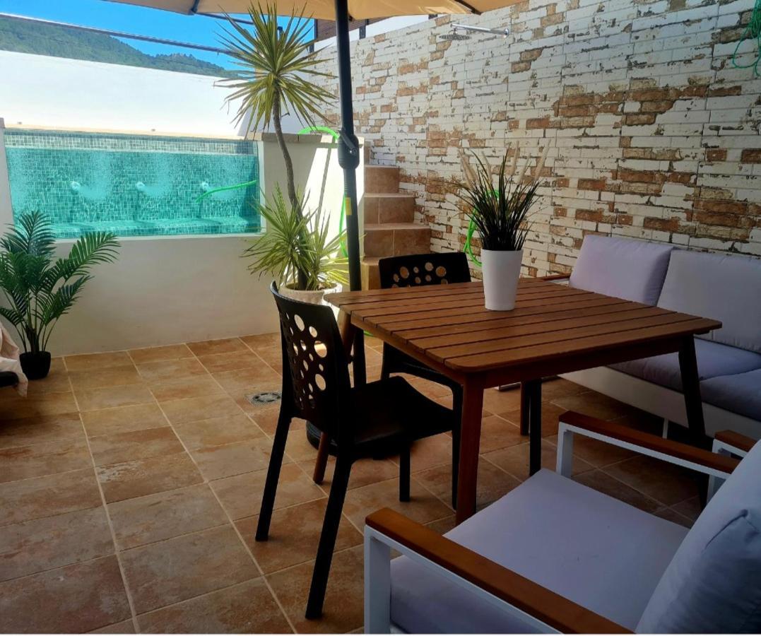 La Casa Junto Al Sendero Del Rio & Piscina # Aire Acondicionado Villa Los Romeros ภายนอก รูปภาพ